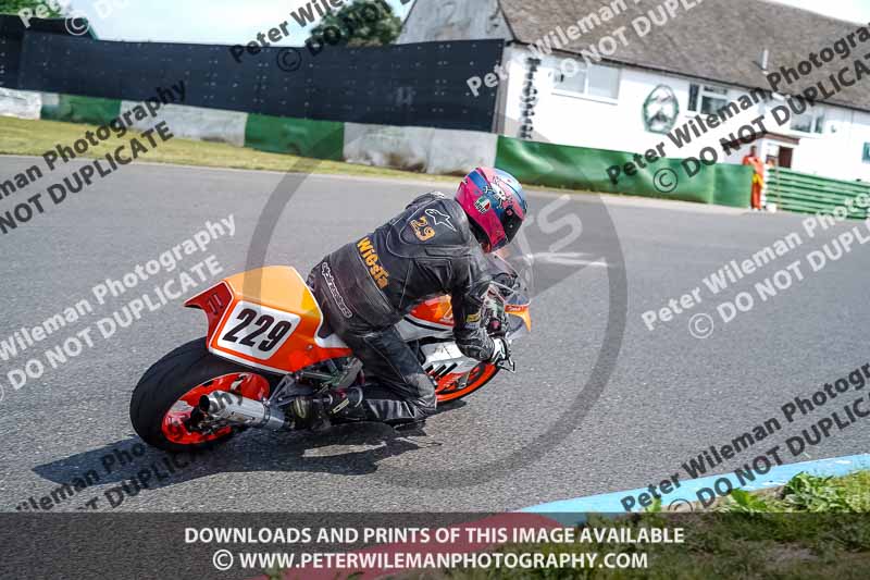 enduro digital images;event digital images;eventdigitalimages;mallory park;mallory park photographs;mallory park trackday;mallory park trackday photographs;no limits trackdays;peter wileman photography;racing digital images;trackday digital images;trackday photos